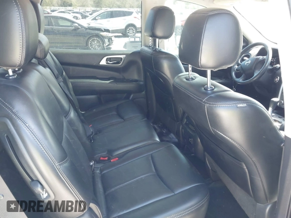 2017 Nissan Pathfinder S z VIN 5N1DR2MN8HC613384, wystawiony jako IAAI lot #41826359 z przebiegiem 138 960 mil mil oraz . Historia ofert i sprzedaży dostępna na DreamBid. Obrazek 8.