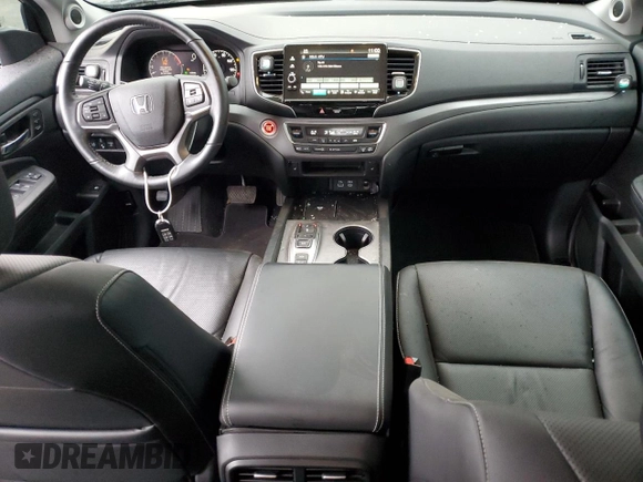 2024 Honda Ridgeline RTL with VIN 5FPYK3F54RB016029, listed as a Copart auction lot 82542864 with 6,745 mi miles and Salvage title. Bid and sale history available at DreamBid. Image 8.