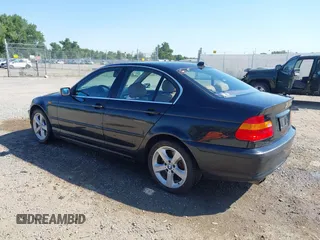 2005 BMW 3 Series 330xi with VIN WBAEW53465PG12248, listed as a IAAI auction lot 41664953 with 188,677 mi miles and . Bid and sale history available at carsss.com. Image 3.