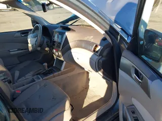2010 Subaru Forester X Limited с VIN JF2SH6DC7AH724104, выставлен на аукционе IAAI как лот 41253857 с пробегом 109 532 миль миль и . История ставок и продаж доступна на DreamBid. Изображение 5.