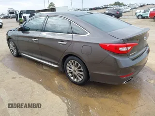 2015 Hyundai Sonata Limited with VIN 5NPE34AF4FH037765, listed as a IAAI auction lot 41887280 with 235,024 mi miles and . Bid and sale history available at carsss.com. Image 3.