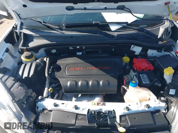 2019 Ram ProMaster City Cargo Tradesman z VIN ZFBHRFAB1K6N89591, wystawiony jako IAAI lot #41129142 z przebiegiem 63 225 mil mil oraz . Historia ofert i sprzedaży dostępna na DreamBid. Obrazek 10.