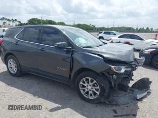 2018 Chevrolet Equinox LT with VIN 2GNAXSEV7J6206495, listed as a IAAI auction lot 41911984 with 132,428 mi miles. Bid and sale history available at carsss.com. Image 1.