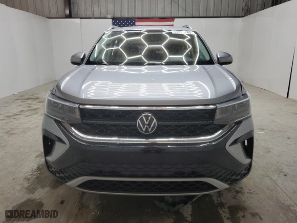 2022 Volkswagen Taos SE with VIN 3VVRX7B28NM097769, listed as a Copart auction lot 49828285 with 54,751 mi miles and Clean Title. Bid and sale history available at carsss.com. Image 5.