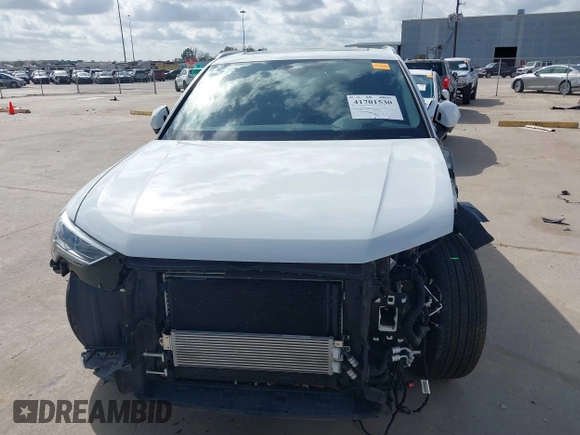 2020 Audi Q3 S line Premium Plus with VIN WA1EECF38L1089030, listed as a IAAI auction lot 41701530 with 28,283 mi miles and . Bid and sale history available at DreamBid. Image 13.