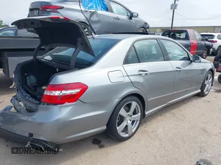 2011 Mercedes-Benz E-Class E 350 Luxury with VIN WDDHF5GB9BA382151, listed as a IAAI auction lot 42045643 with 120,535 mi miles. Bid and sale history available at carsss.com. Image 4.