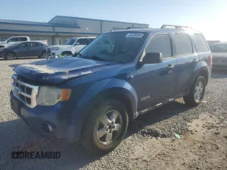 2008 Ford Escape XLT z VIN 1FMCU93108KA72659, wystawiony jako Copart lot #53338955 z przebiegiem 230 685 mil mil oraz Szkoda całkowita • Salvage title. Historia ofert i sprzedaży dostępna na DreamBid. Obrazek 1.