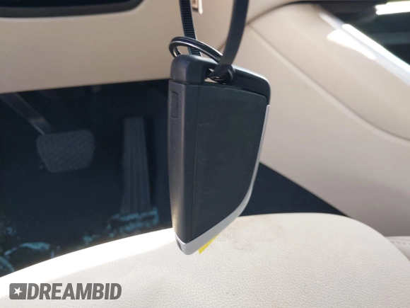 2021 BMW 3 Series 330i z VIN 3MW5R1J03M8B71429, wystawiony jako IAAI lot #42290683 z przebiegiem Nie podano mil oraz . Historia ofert i sprzedaży dostępna na DreamBid. Obrazek 11.