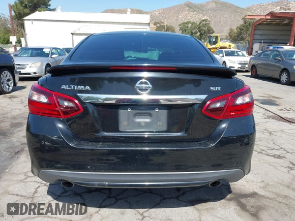 2017 Nissan Altima SV z VIN 1N4AL3AP0HC187796, wystawiony jako IAAI lot #42247396 z przebiegiem 106 024 mil mil oraz . Historia ofert i sprzedaży dostępna na DreamBid. Obrazek 16.