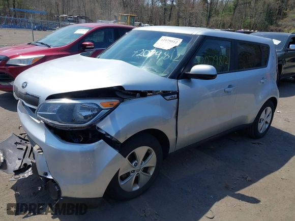 2015 Kia Soul with VIN KNDJN2A26F7767966, listed as a IAAI auction lot 42079812 with 25,870 mi miles and . Bid and sale history available at DreamBid. Image 2.