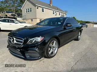 2019 Mercedes-Benz E 300 z VIN WDDZF4KB0KA511559, wystawiony jako Copart lot #60793575 z przebiegiem 66 347 mil mil oraz Czysty tytuł • Clean title. Historia ofert i sprzedaży dostępna na DreamBid. Obrazek 1.