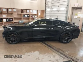 2018 Chevrolet Camaro 2SS with VIN 1G1FG1R76J0102070, listed as a IAAI auction lot 41863627 with 42,050 mi miles and . Bid and sale history available at DreamBid. Image 15.