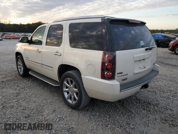 2011 GMC Yukon Denali with VIN 1GKS1EEF2BR243215, listed as a Copart auction lot 75840764 with 187,468 mi miles and Salvage Title. Bid and sale history available at carsss.com. Image 2.