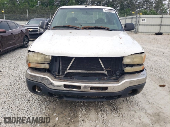 2004 GMC Sierra 1500 SLE with VIN 2GTEC19V941337956, listed as a Copart auction lot 54003035 with 233,059 mi miles and Salvage Title. Bid and sale history available at DreamBid. Image 5.