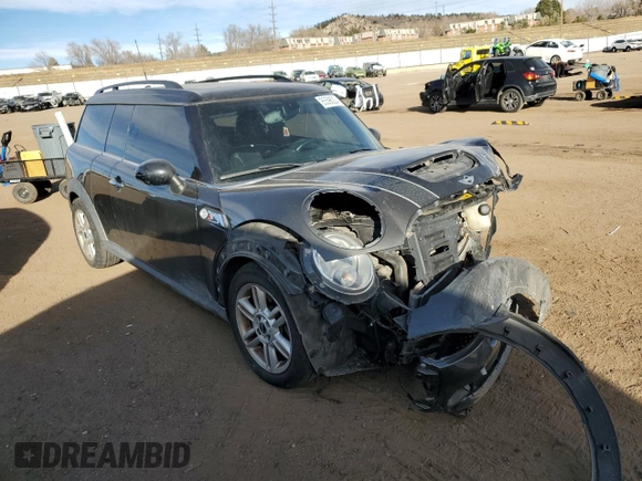 2014 MINI Clubman S z VIN WMWZG3C54ET800590, wystawiony jako Copart lot #85596224 z przebiegiem Nie podano mil oraz Szkoda całkowita • Salvage title. Historia ofert i sprzedaży dostępna na DreamBid. Obrazek 4.