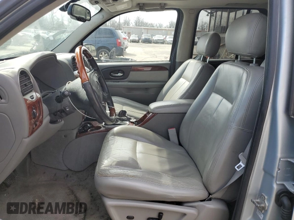 2008 GMC Envoy Denali with VIN 1GKES63M482205987, listed as a Copart auction lot 49376735 with 141,732 mi miles and Salvage Title. Bid and sale history available at carsss.com. Image 7.