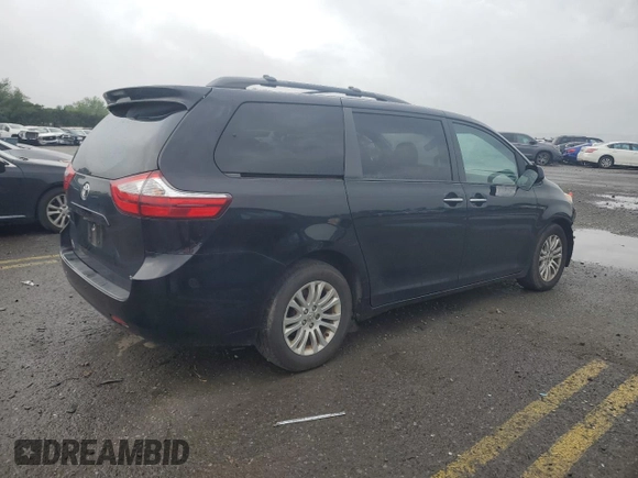 2015 Toyota Sienna XLE с VIN 5TDYK3DC6FS531521, выставлен на аукционе Copart как лот 62923695 с пробегом 135 782 миль миль и Списание • Salvage title. История ставок и продаж доступна на DreamBid. Изображение 3.