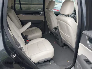 2022 Cadillac XT6 Premium Luxury with VIN 1GYKPDRS3NZ135129, listed as a IAAI auction lot 41789037 with 25,607 mi miles. Bid and sale history available at carsss.com. Image 8.