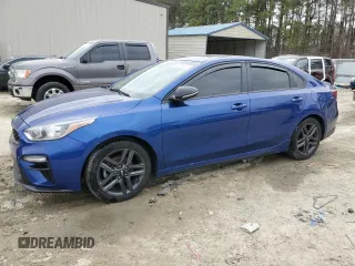 2020 Kia Forte GT-Line with VIN 3KPF34AD9LE180987, listed as a Copart auction lot 48558305 with 121,241 mi miles and Salvage Title. Bid and sale history available at carsss.com. Image 1.