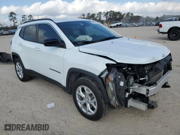2024 Jeep Compass Latitude with VIN 3C4NJDBN7RT155213, listed as a Copart auction lot 44504135 with 10,299 mi miles and Salvage Title. Bid and sale history available at carsss.com. Image 4.