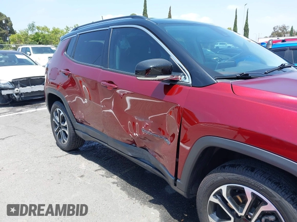 2022 Jeep Compass High Altitude with VIN 3C4NJDCB3NT111272, listed as a IAAI auction lot 42552503 with 27,246 mi miles and . Bid and sale history available at DreamBid. Image 6.