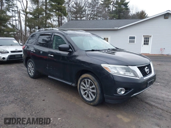 2015 Nissan Pathfinder Platinum with VIN 5N1AR2MM4FC632070, listed as a IAAI auction lot 41174342 with 192,651 mi miles and . Bid and sale history available at DreamBid. Image 1.