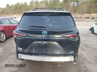 2024 Toyota Sienna XLE with VIN 5TDJSKFC9RS152557, listed as a IAAI auction lot 41898789 with 3,136 mi miles and . Bid and sale history available at DreamBid. Image 17.