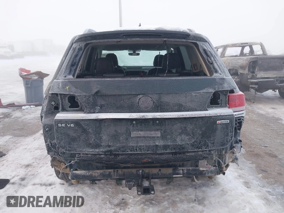 2021 Volkswagen Atlas SE with VIN 1V2HR2CA9MC574558, listed as a IAAI auction lot 41296583 with 50,267 mi miles and . Bid and sale history available at DreamBid. Image 17.