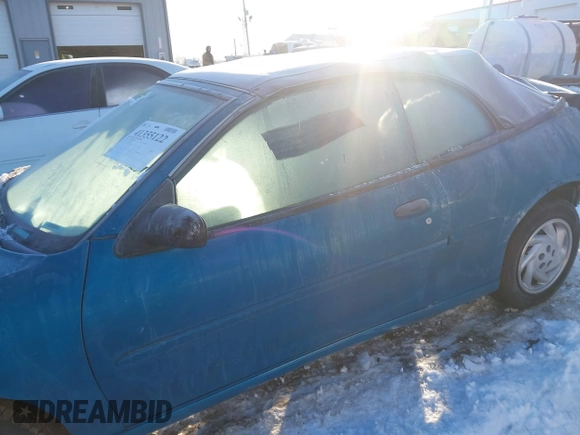1996 Chevrolet Cavalier with VIN 4G1JF3249TB102725, listed as a IAAI auction lot 41355122 with 168,872 mi miles and . Bid and sale history available at DreamBid. Image 14.