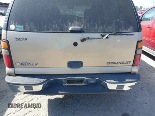 2005 Chevrolet Tahoe LS with VIN 1GNEC13V65J249079, listed as a IAAI auction lot 42127866 with 243,705 mi miles. Bid and sale history available at carsss.com. Image 6.