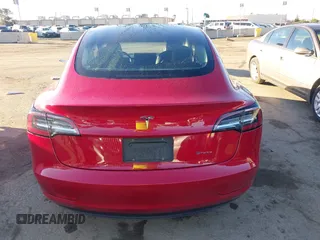 2022 Tesla Model 3 Long Range with VIN 5YJ3E1EB0NF212257, listed as a IAAI auction lot 41735989 with 28,528 mi miles and . Bid and sale history available at DreamBid. Image 16.