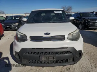 2018 Kia Soul with VIN KNDJN2A23J7544888, listed as a Copart auction lot 47270915 with 119,509 mi miles and Salvage Title. Bid and sale history available at DreamBid. Image 5.