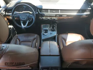 2017 Audi Q7 Premium Plus z VIN WA1LAAF77HD008549, wystawiony jako Copart lot #58007475 z przebiegiem 157 282 mil mil oraz Szkoda całkowita • Salvage title. Historia ofert i sprzedaży dostępna na DreamBid. Obrazek 8.