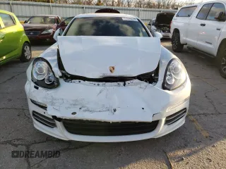 2016 Porsche Panamera 4S z VIN WP0AB2A75GL050665, wystawiony jako Copart lot #71320672 z przebiegiem 52 844 mil mil oraz . Historia ofert i sprzedaży dostępna na DreamBid. Obrazek 5.