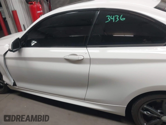 2016 BMW 2 Series M235i with VIN WBA1J7C5XGV359139, listed as a IAAI auction lot 42084849 with 78,574 mi miles. Bid and sale history available at carsss.com. Image 14.