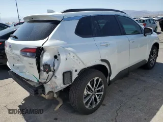 2022 Toyota Corolla Cross XLE z VIN 7MUDAABG7NV029746, wystawiony jako Copart lot #57632995 z przebiegiem 26 262 mil mil oraz Szkoda całkowita • Salvage title. Historia ofert i sprzedaży dostępna na DreamBid. Obrazek 3.