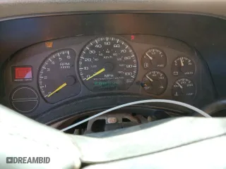 1999 Chevrolet Silverado 1500 LS with VIN 2GCEC19W2X1245455, listed as a Copart auction lot 67469972 with 318,342 mi miles and Clean Title. Bid and sale history available at carsss.com. Image 8.