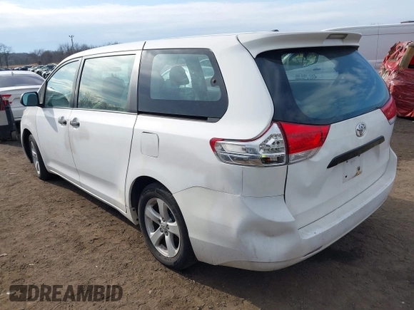 2011 Toyota Sienna with VIN 5TDZK3DC3BS058823, listed as a IAAI auction lot 41654859 with 227,969 mi miles. Bid and sale history available at carsss.com. Image 3.