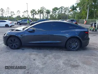 2025 Tesla Model 3 Long Range with VIN 5YJ3E1EA9SF897555, listed as a IAAI auction lot 41886716 with 6,757 mi miles and . Bid and sale history available at carsss.com. Image 15.