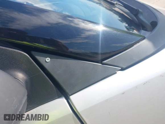 2015 Smart fortwo Passion with VIN WMEEJ3BA1FK798128, listed as a IAAI auction lot 42199148 with 91,000 mi miles and . Bid and sale history available at DreamBid. Image 15.