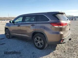 2018 Toyota Highlander LE with VIN 5TDZZRFH6JS288376, listed as a Copart auction lot 43353975 with 93,706 mi miles and Non repairable. Bid and sale history available at DreamBid. Image 2.
