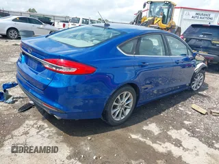 2017 Ford Fusion SE with VIN 3FA6P0H7XHR219184, listed as a IAAI auction lot 42469809 with 45,499 mi miles and . Bid and sale history available at DreamBid. Image 4.