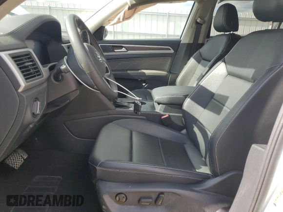 2022 Volkswagen Atlas SE z VIN 1V2LP2CA7NC551670, wystawiony jako Copart lot #58137295 z przebiegiem 32 775 mil mil oraz Nie do naprawy • Non repairable. Historia ofert i sprzedaży dostępna na DreamBid. Obrazek 7.