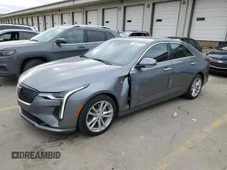2021 Cadillac CT4 Luxury z VIN 1G6DA5RK1M0144276, wystawiony jako Copart lot #49243745 z przebiegiem 32 398 mil mil oraz Szkody całkowita. Historia ofert i sprzedaży dostępna na DreamBid. Obrazek 1.
