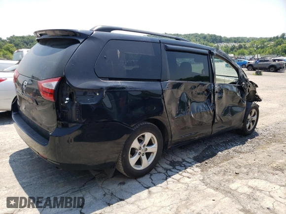 2017 Toyota Sienna LE Auto Access Seat with VIN 5TDKZ3DC4HS868306, listed as a Copart auction lot 59283795 with 310,767 mi miles and Salvage title. Bid and sale history available at DreamBid. Image 3.