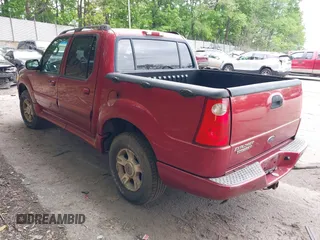 2004 Ford Explorer Sport Trac XLS z VIN 1FMZU77K64UA53405, wystawiony jako IAAI lot #42360657 z przebiegiem Nie podano mil oraz . Historia ofert i sprzedaży dostępna na DreamBid. Obrazek 3.
