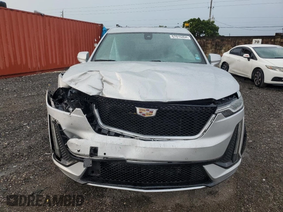 2020 Cadillac XT6 AWD Sport with VIN 1GYKPGRSXLZ217891, listed as a Copart auction lot 67915354 with 34,143 mi miles and Salvage Title. Bid and sale history available at carsss.com. Image 5.