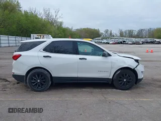 2019 Chevrolet Equinox LT z VIN 2GNAXUEV7K6118561, wystawiony jako IAAI lot #42177676 z przebiegiem 112 266 mil mil oraz . Historia ofert i sprzedaży dostępna na DreamBid. Obrazek 13.