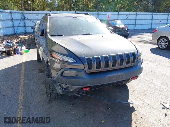 2014 Jeep Cherokee Trailhawk with VIN 1C4PJMBB0EW237741, listed as a IAAI auction lot 40505251 with 139,883 mi miles and . Bid and sale history available at DreamBid. Image 6.