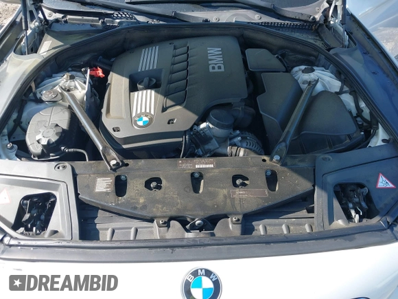2011 BMW 5 Series 528i with VIN WBAFR1C59BC746992, listed as a IAAI auction lot 40175781 with 157,681 mi miles and . Bid and sale history available at carsss.com. Image 10.